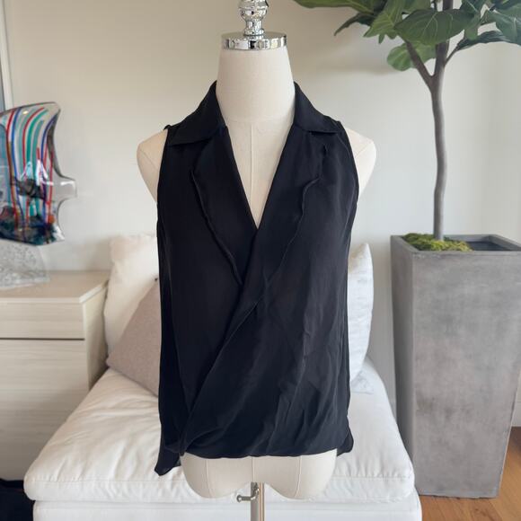 L’agence Freja Blouse Size Small Silk Short Sleeve Silk Black Top - Picture 2 of 7